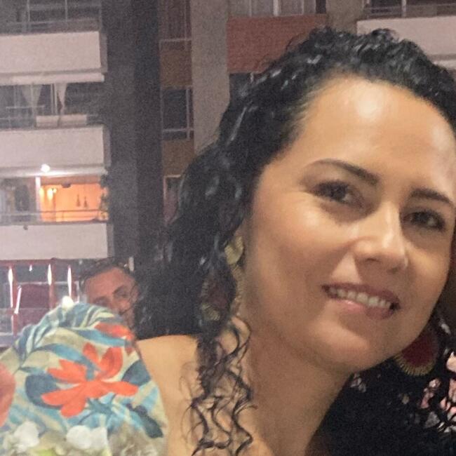 Trabajo para niñera en Bello: Monica