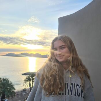 Babysitter Central Coast: Isabel