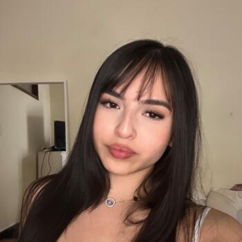 Babysitter in Porto: Isabella