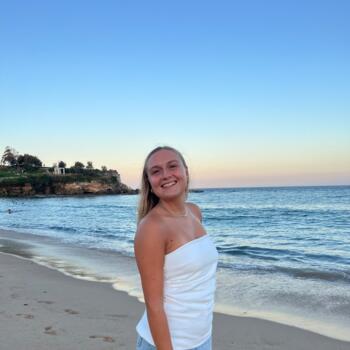 Babysitter in Corsier-sur-Vevey: Sandrine