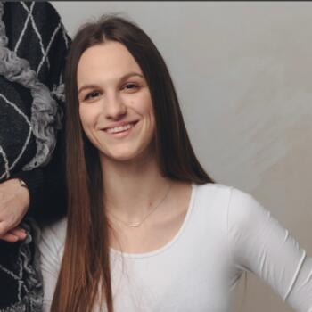 Babysitter Spodnje Grušovje: Nuša