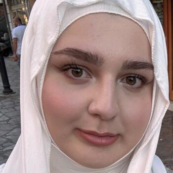 Babysitter in Wien: Ajla