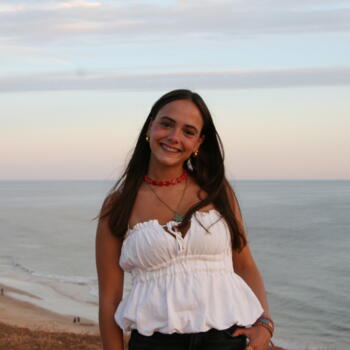 Babysitter in Lisbon: Margarida