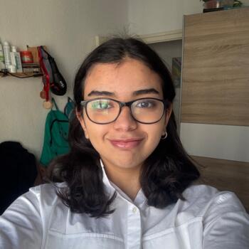 Canguro en Logroño: Naila