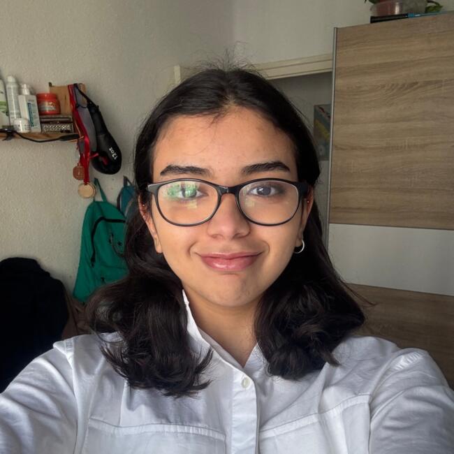 Canguro en Logroño: Naila