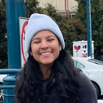 Babysitter in El Granada: Ana Maria