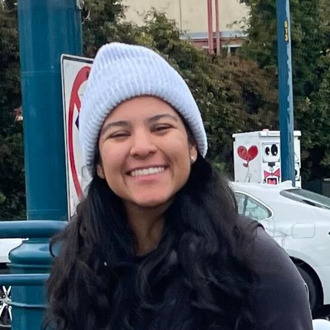 Babysitter in El Granada: Ana Maria