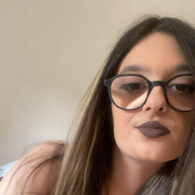 Babysitter in Saint-Brieuc: Shirley