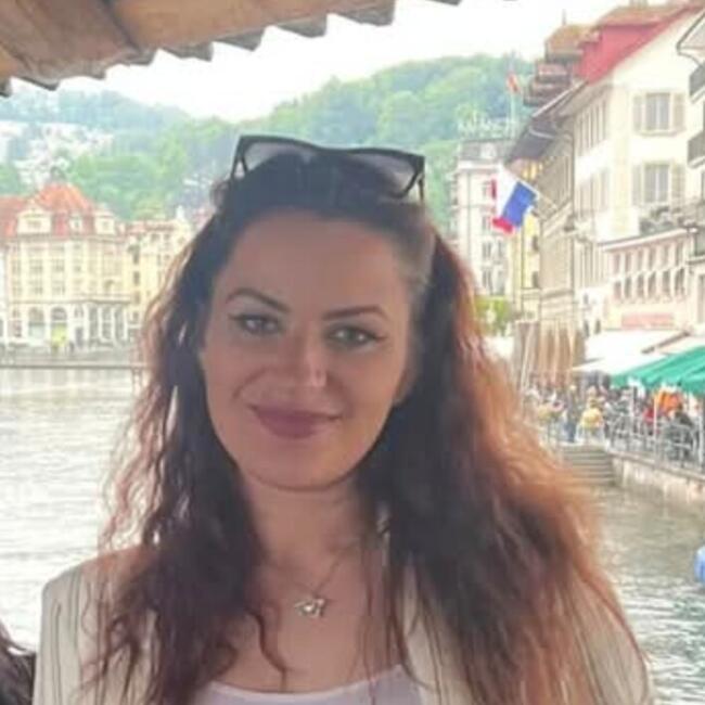 Babysitter in Düsseldorf: Liridona