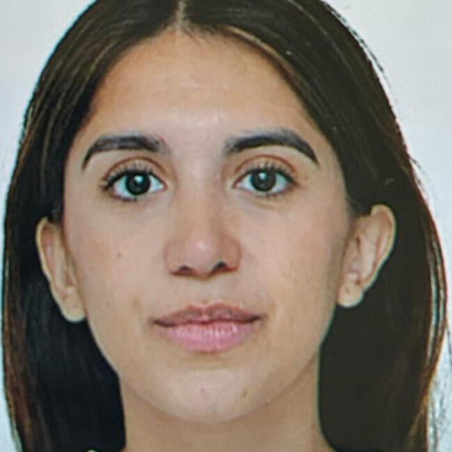 Nanny in Barcelona: Mavi