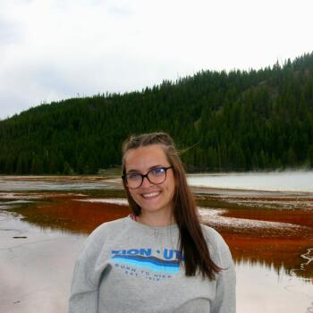 Babysitter in Las Vegas: Madalyn