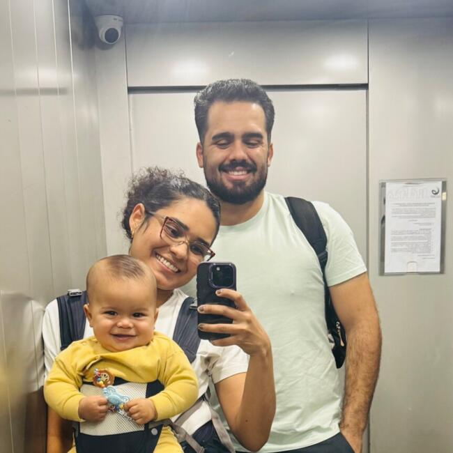 Emprego de babá em Pouso Alegre: Vitória
