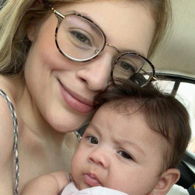 Emprego de babá em Manaus: Adelia