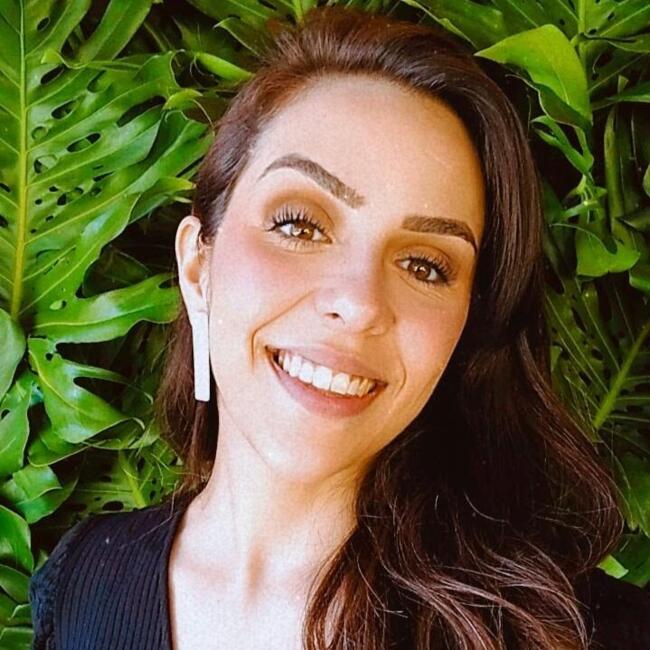Babysitting job in São Paulo: Carla