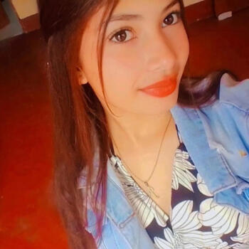 Babysitter in Villa: Arianna de jesús