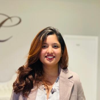 Babysitter in Sydney: Salonika