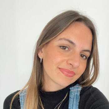 Babysitter in Biarritz: Míriam