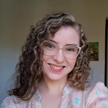 Babysitter in Curitiba: Anne Elise
