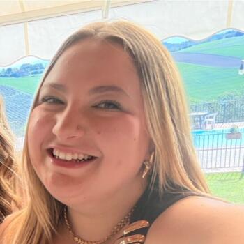 Babysitter in Pedaso: Alessia