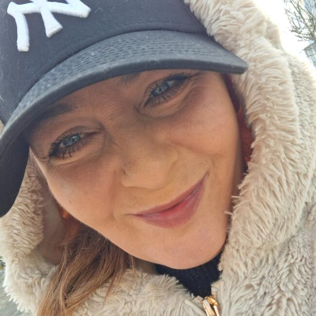 Baby-sitter in Hochdorf: Aga