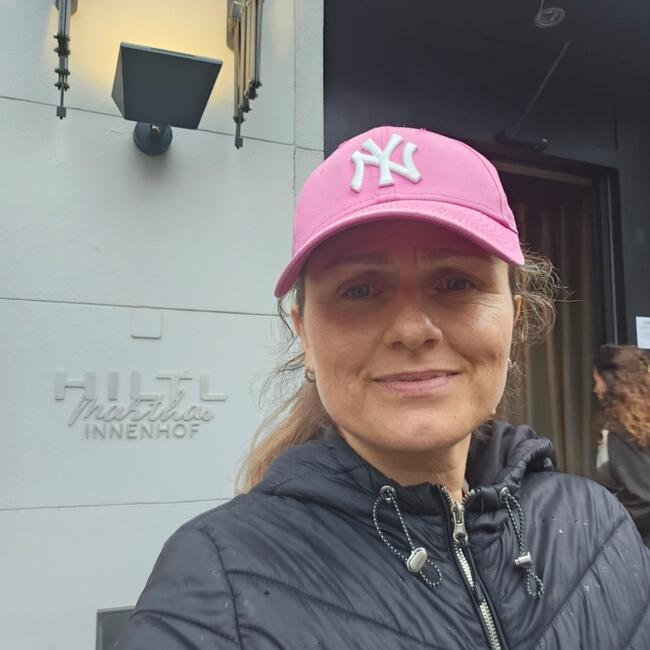 Babysitter in Faro: Telma