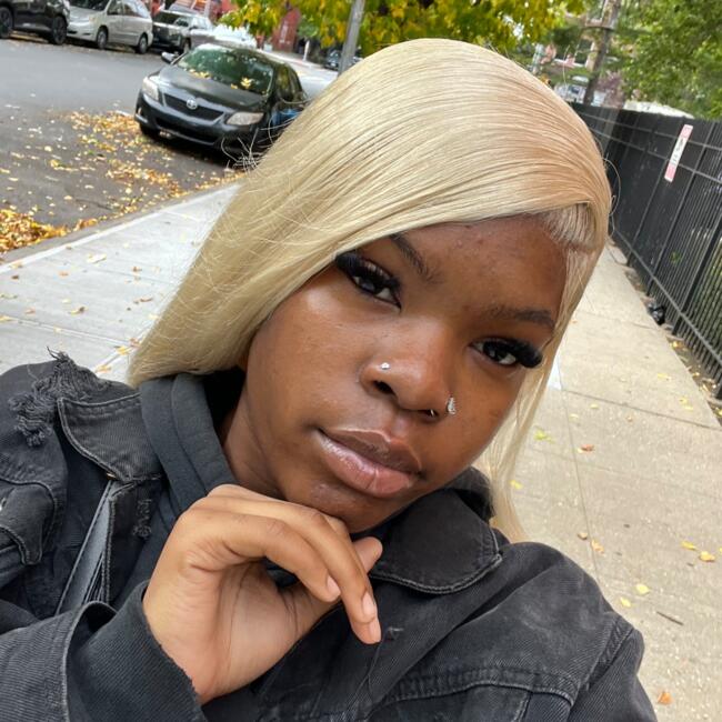 Babysitter in Brooklyn: D'Naysha