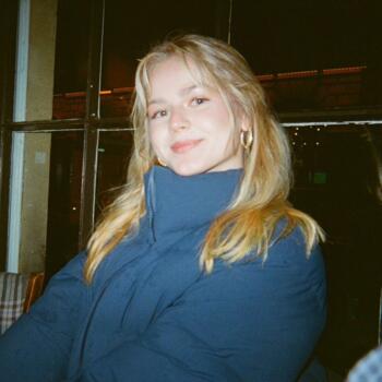 Babysitter in Bristol: Aiona