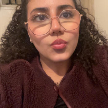 Babysitter in Creil: Ines