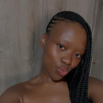 Nanny in Phokeng: Amogelang