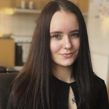 Babysitter in Sandviken: Emilia