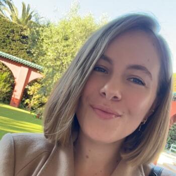 Baby-sitter Nice: Anais
