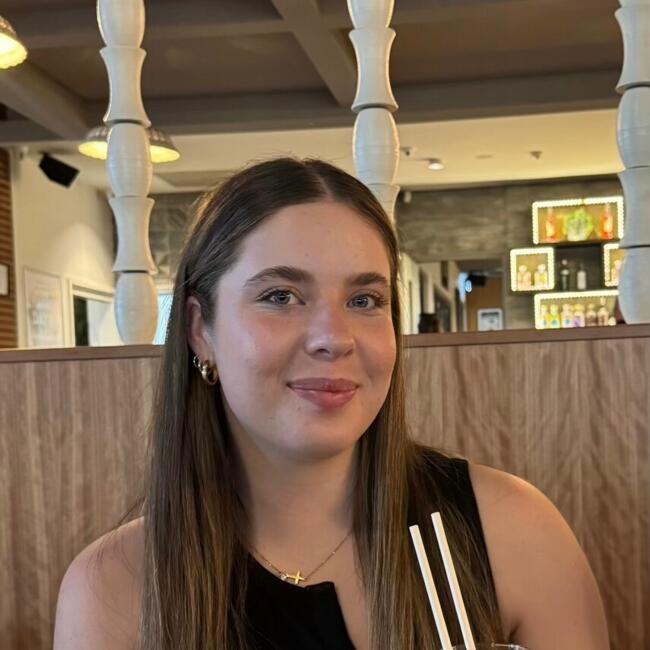 Babysitter in Perth: Hannah