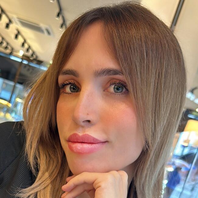 Babysitter in Santa Coloma de Gramenet: Amara