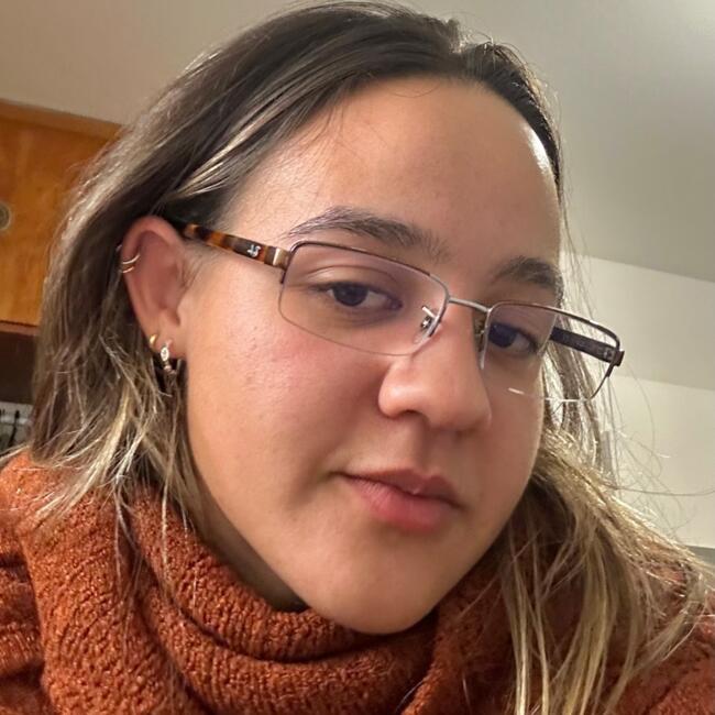 Babá em Florianópolis: Maria Fernanda