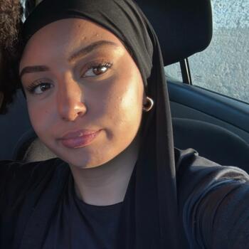 Babysitter in Sorgues: Assia