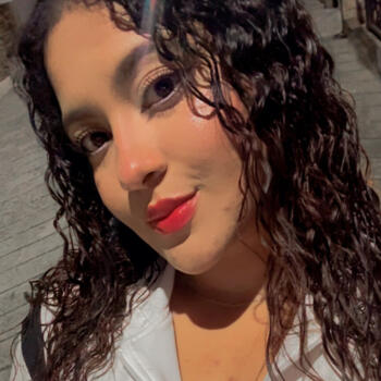 Lastenhoitaja Medellín: Daniela