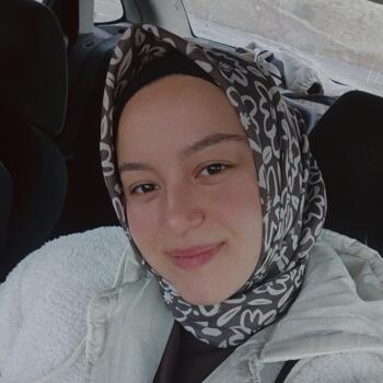 Kocaeli bölgesinde bebek bakıcısı: Rabia