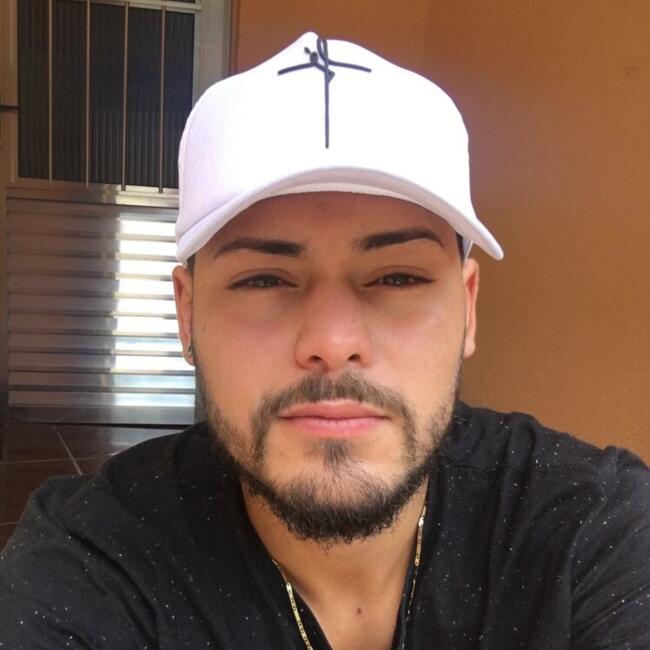 Emprego de babá em Embu das Artes: Giovanni