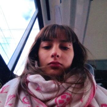 Babysitter in Avellaneda (Buenos Aires): Mia