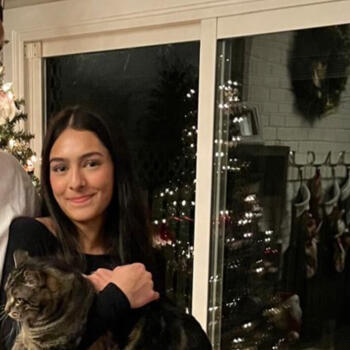 Babysitter in Oakville: Olivia