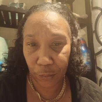 Babysitting job in Long Beach: babysitting job Danielle