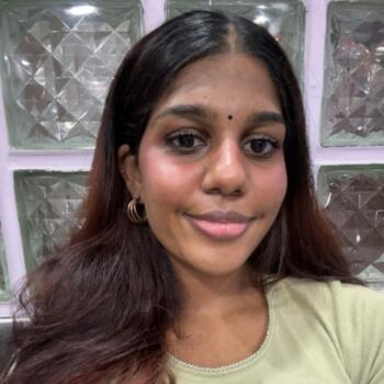位于Singapore Island的临时保姆: Indrani