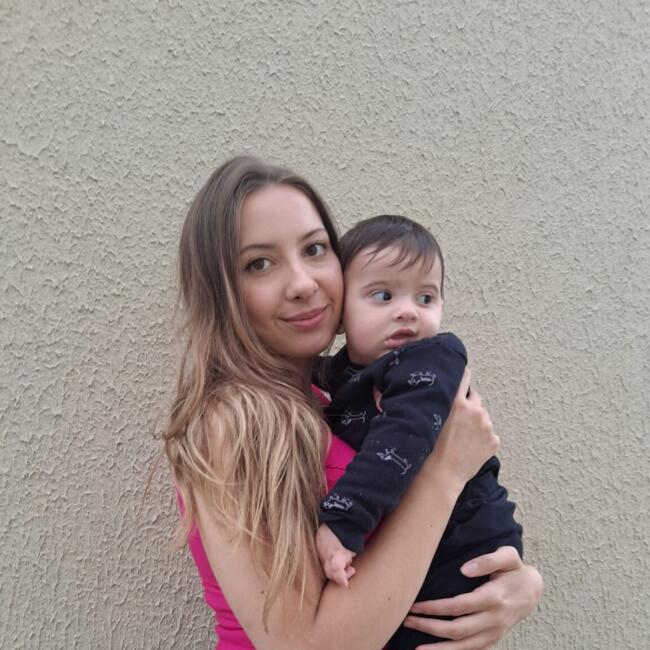 Babysitting job in Pelotas: Juliana
