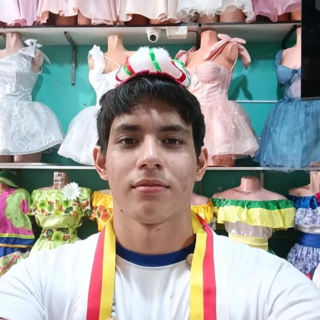 Trabajo para niñera en Santo Domingo de los Colorados: GUZMÁN MONTES