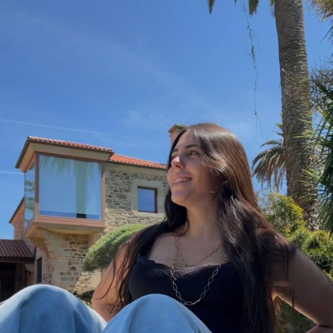 Baby-sitter in La Corogne: Carla