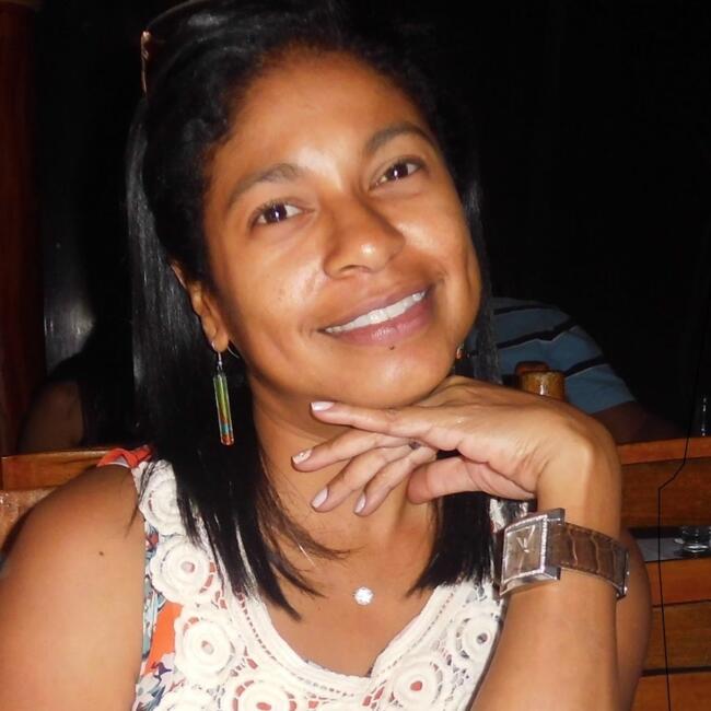 Babysitter in Caracas: Nardy