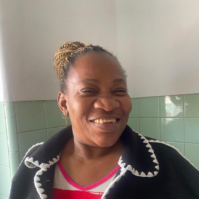 Babysitter in Pontinha: Maria Antonio