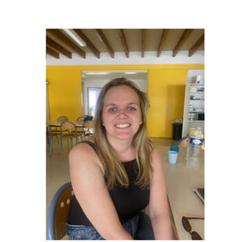 Babysitter Briec: Axelle