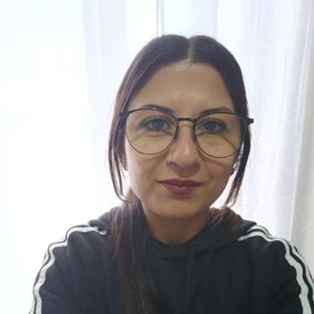 Babysitter a Vittoria: Antonella