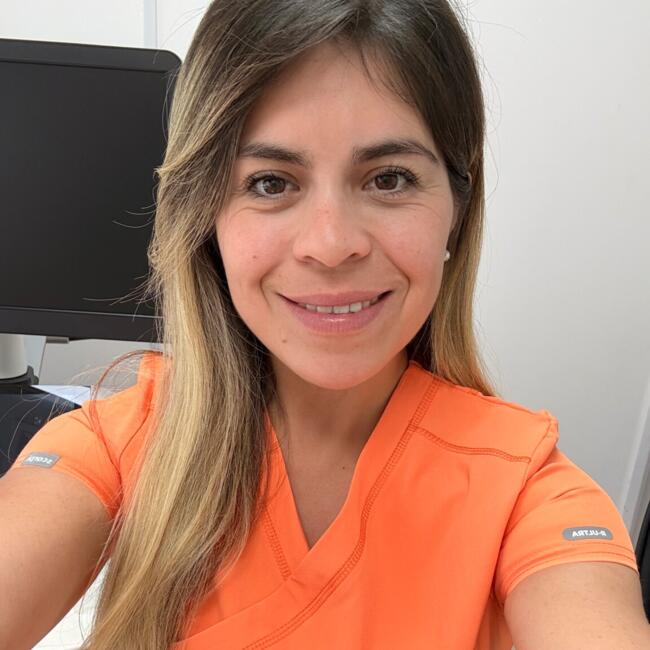Babysitting job in Tiltil: Estefany